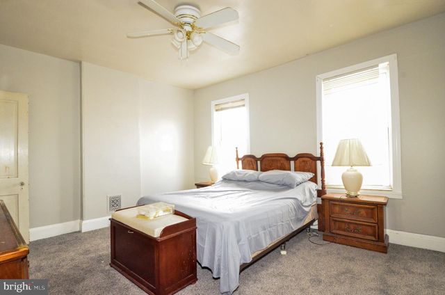 7246 GRAYS AVE, Philadelphia, PA 19142