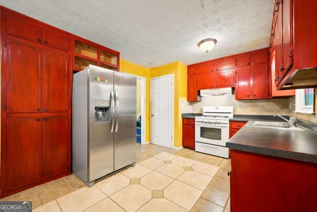 372 Plantation Boulevard, Lawrenceville, GA 30046