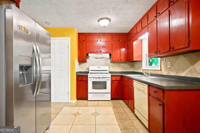 372 Plantation Boulevard, Lawrenceville, GA 30046