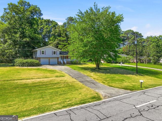 372 Plantation Boulevard, Lawrenceville, GA 30046