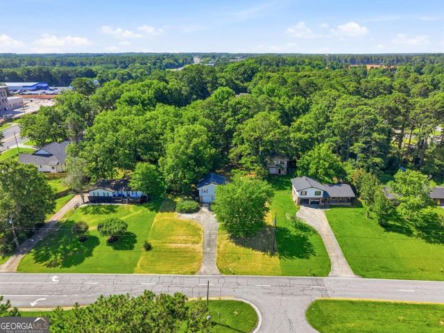 372 Plantation Boulevard, Lawrenceville, GA 30046