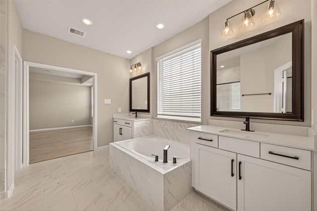 10022 Cloud Mist Drive, Houston, TX 77080