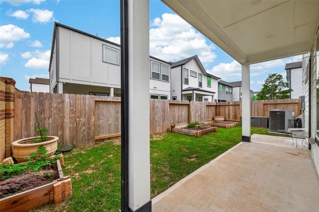 10022 Cloud Mist Drive, Houston, TX 77080