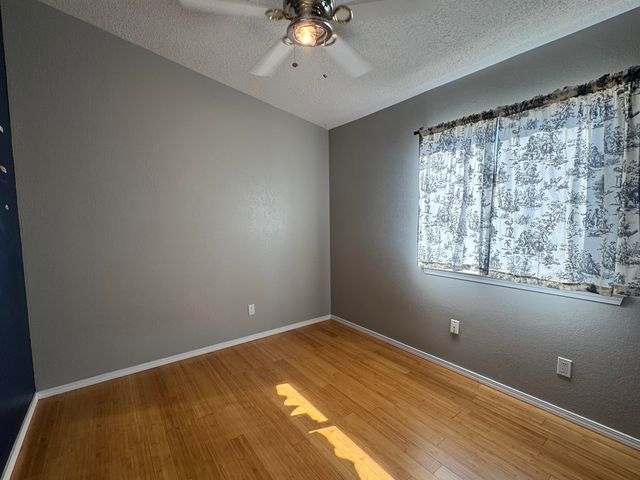 8808 Vallejo Place NE, Albuquerque, NM 87122