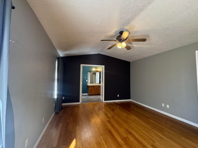 8808 Vallejo Place NE, Albuquerque, NM 87122