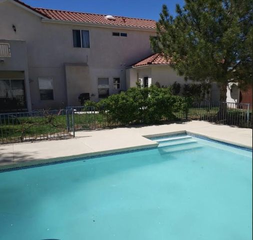8808 Vallejo Place NE, Albuquerque, NM 87122