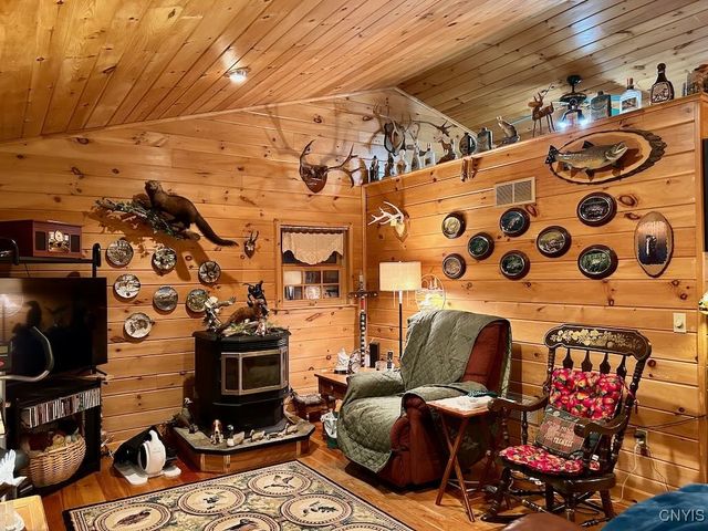 657 County Route 48, Albion, NY 13302