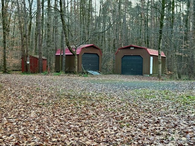 657 County Route 48, Albion, NY 13302