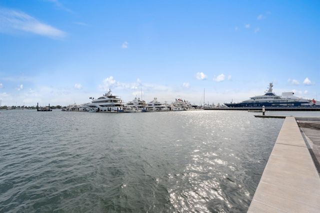 4500 N Flagler Drive D6, West Palm Beach, FL 33407