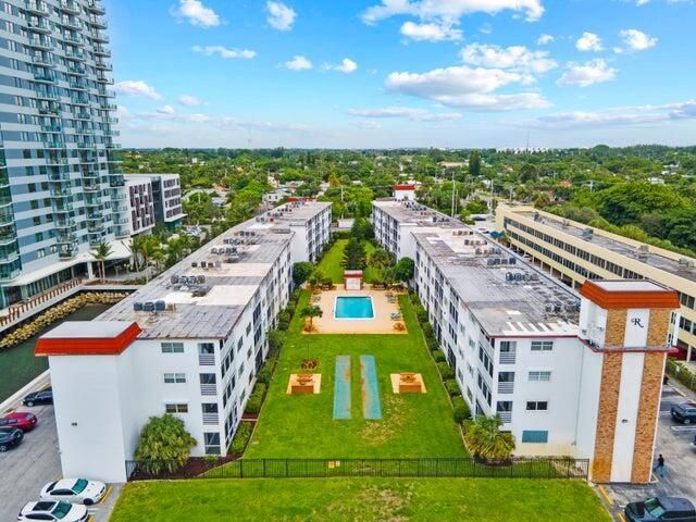 4500 N Flagler Drive D6, West Palm Beach, FL 33407