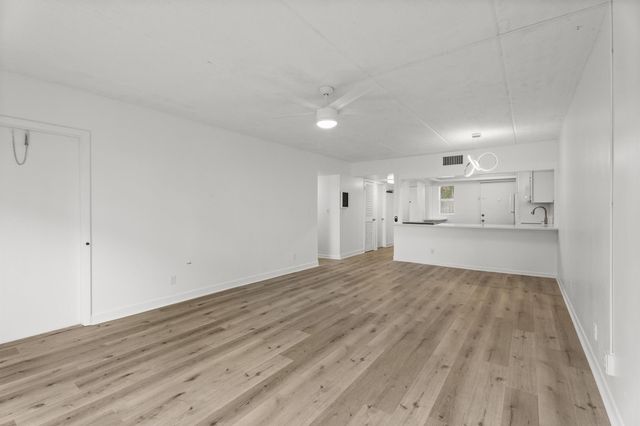 4500 N Flagler Drive D6, West Palm Beach, FL 33407