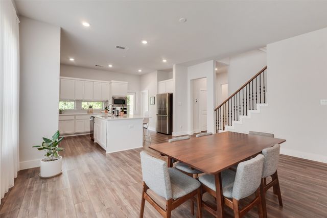 558 Torrey Pines Circle, Heath, TX 75032