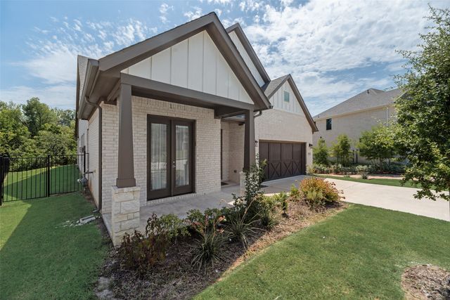 558 Torrey Pines Circle, Heath, TX 75032