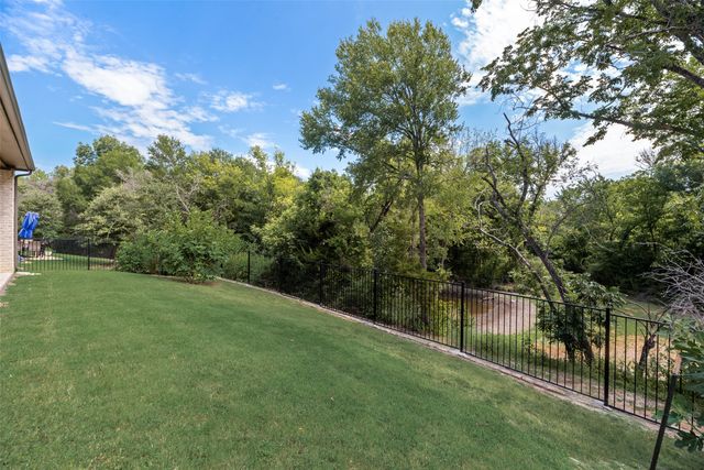 558 Torrey Pines Circle, Heath, TX 75032