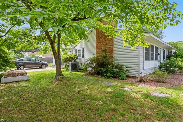 1201 Roberts RD, Newport News, VA 23606