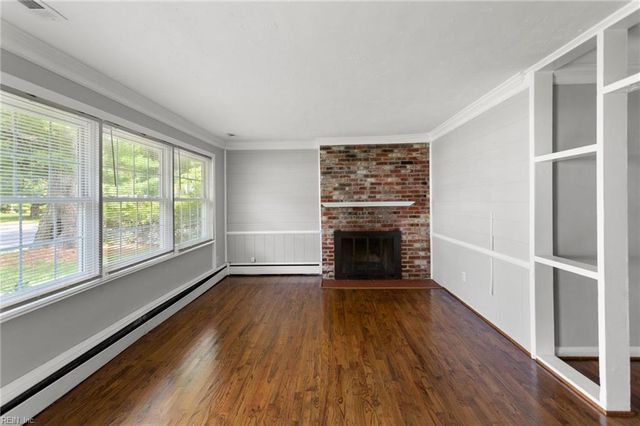 1201 Roberts RD, Newport News, VA 23606