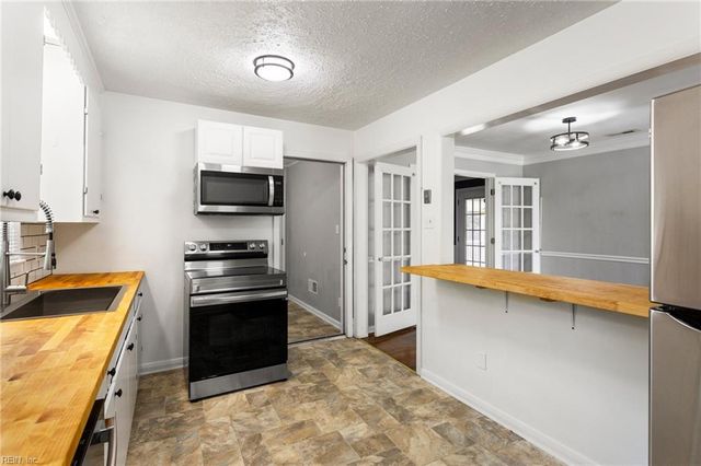 1201 Roberts RD, Newport News, VA 23606