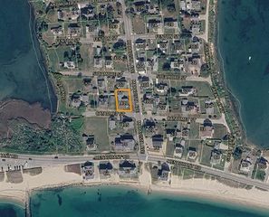 411 Maravista Ave, Falmouth, MA 02536