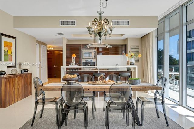 3737 Collins Ave S-403, Miami Beach, FL 33140