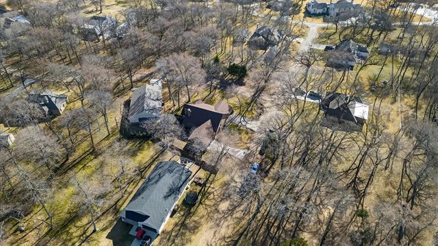 101 Idlewood Road, Enchanted Oaks, TX 75156