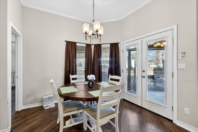 101 Idlewood Road, Enchanted Oaks, TX 75156