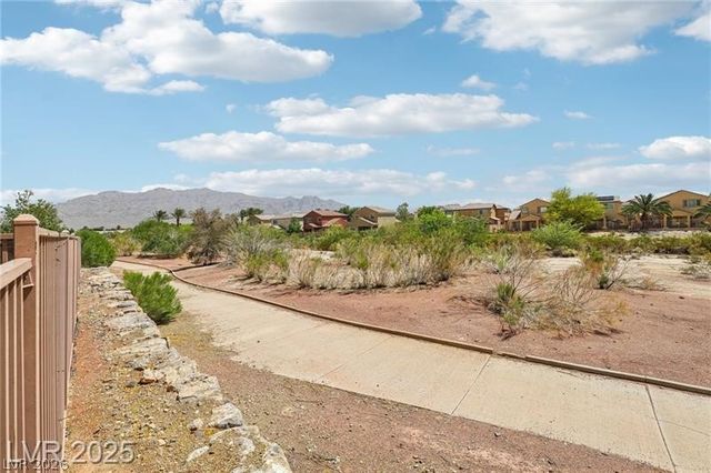 8213 BAY DUNES Street, Las Vegas, NV 89131