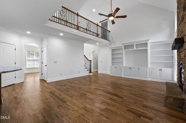 8601 Mangum Hollow Drive, Wake Forest, NC 27587