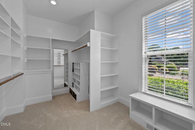 8601 Mangum Hollow Drive, Wake Forest, NC 27587