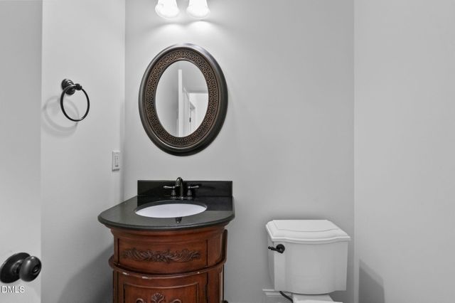 8601 Mangum Hollow Drive, Wake Forest, NC 27587