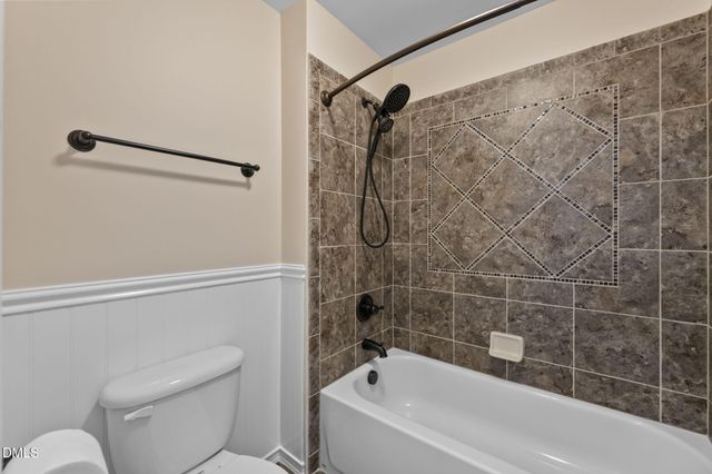 8601 Mangum Hollow Drive, Wake Forest, NC 27587