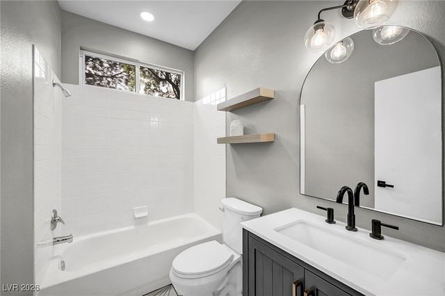 2713 Sweet Willow Lane, Las Vegas, NV 89135