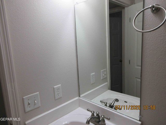 10021 RAILROAD Drive 505, El Paso, TX 79924