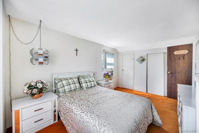 114 Norman Drive, Bohemia, NY 11716