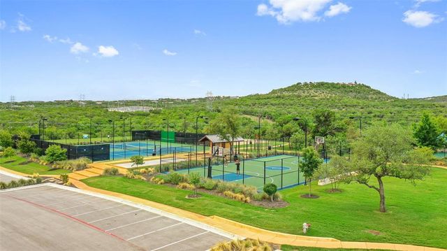 207 Coopers Crown LN, Austin, TX 78738