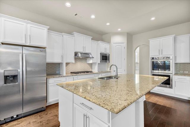 207 Coopers Crown LN, Austin, TX 78738