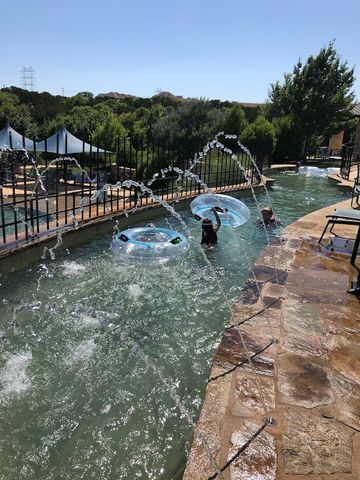 207 Coopers Crown LN, Austin, TX 78738