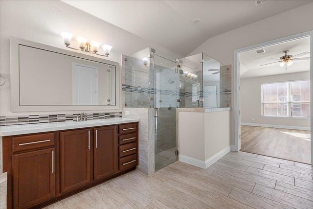 207 Coopers Crown LN, Austin, TX 78738