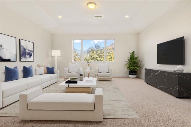 207 Coopers Crown LN, Austin, TX 78738