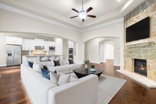 207 Coopers Crown LN, Austin, TX 78738