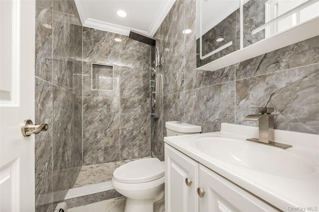 35 Park Boulevard, Malverne, NY 11565