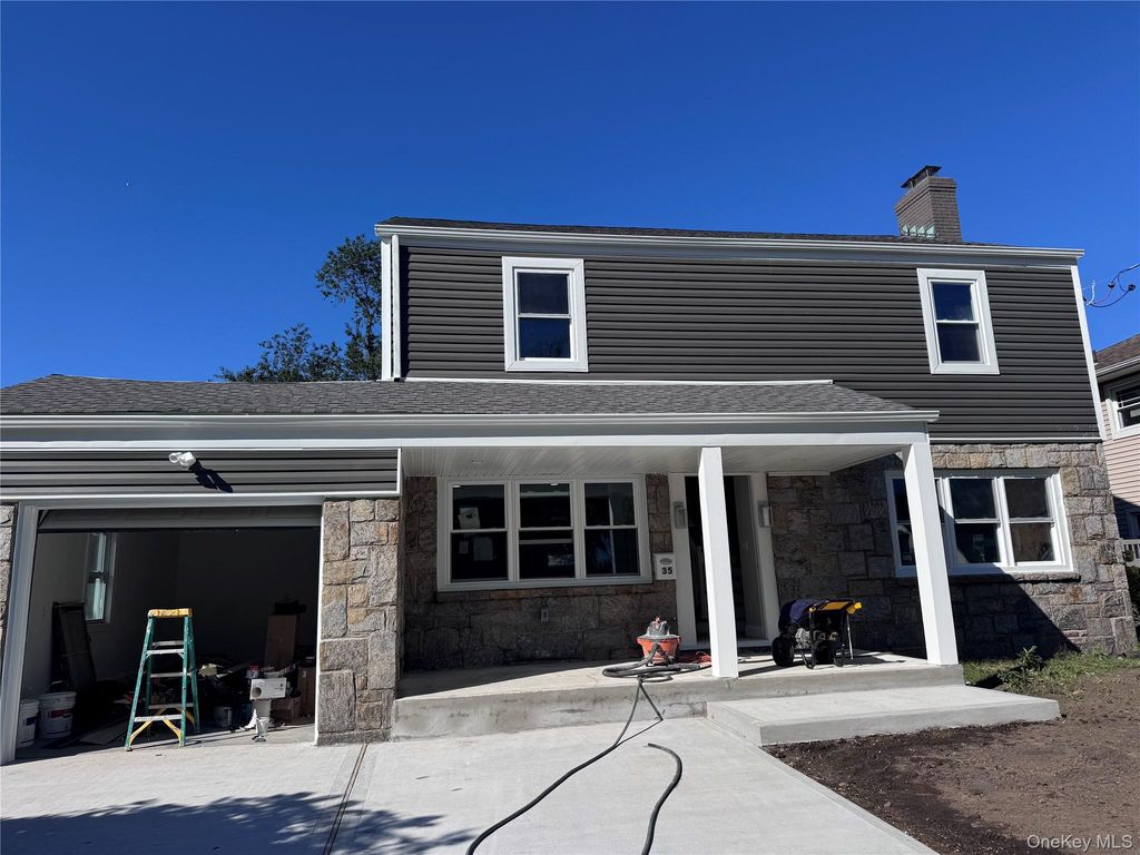 35 Park Boulevard, Malverne, NY 11565 — exterior