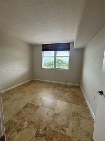 1555 N Treasure Drive 313, North Bay Village, FL 33141