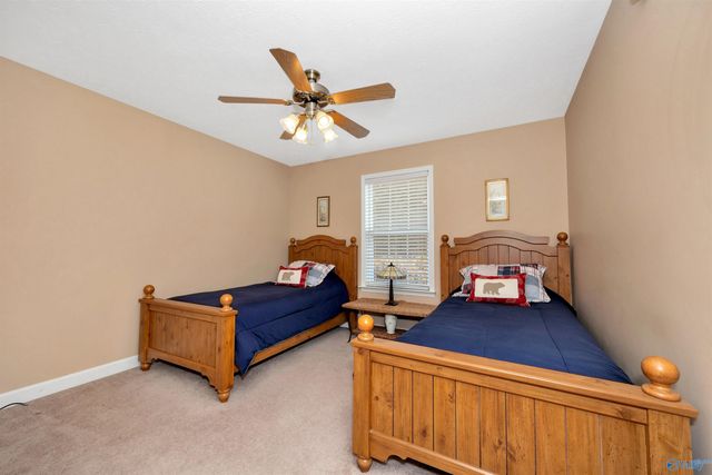 1702 Bellview Drive, Athens, AL 35611