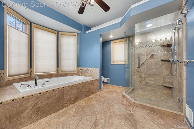 43820 Pinot Noir Drive, Sterling Heights, MI 48314