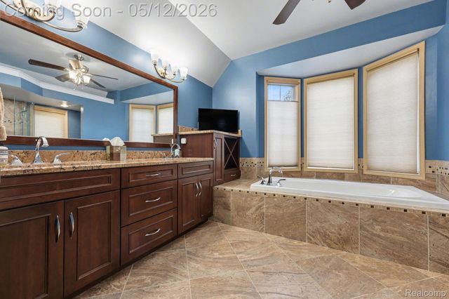 43820 Pinot Noir Drive, Sterling Heights, MI 48314