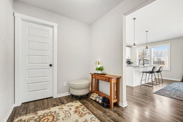 1325 Remington Drive SE, Lowell, MI 49331