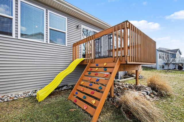 1325 Remington Drive SE, Lowell, MI 49331