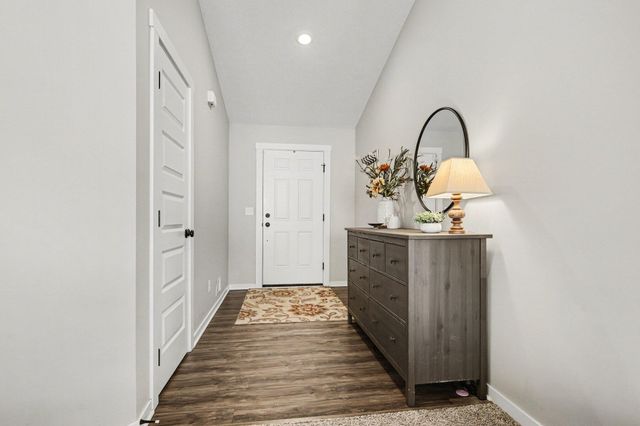 1325 Remington Drive SE, Lowell, MI 49331