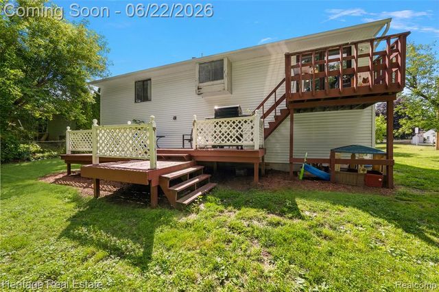 10857 Center Road, Grand Blanc, MI 48439