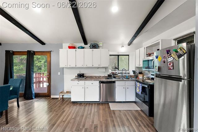 10857 Center Road, Grand Blanc, MI 48439